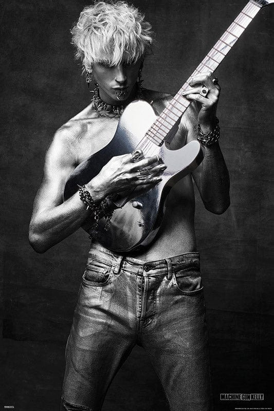 Machine Gun Kelly dévoile “Vampire Diaries” 